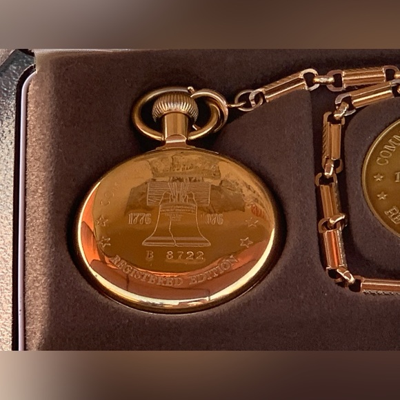 1976 Bicentennial Pocket Watch and U.S. Postage Stamps - Picture 6 of 14